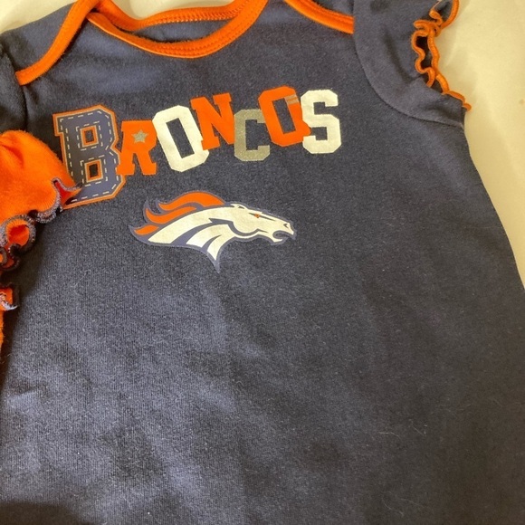 NFL Denver Broncos 6/9 12mo onesies - Picture 4 of 7